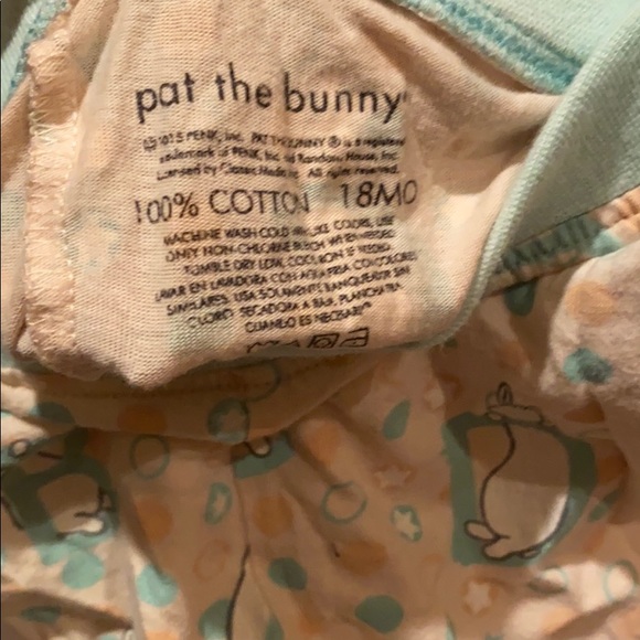 Pajamas Pat the Bunny and princess jammies - Picture 4 of 7